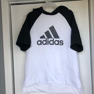 Adidas short sleeve sweatshirt size L